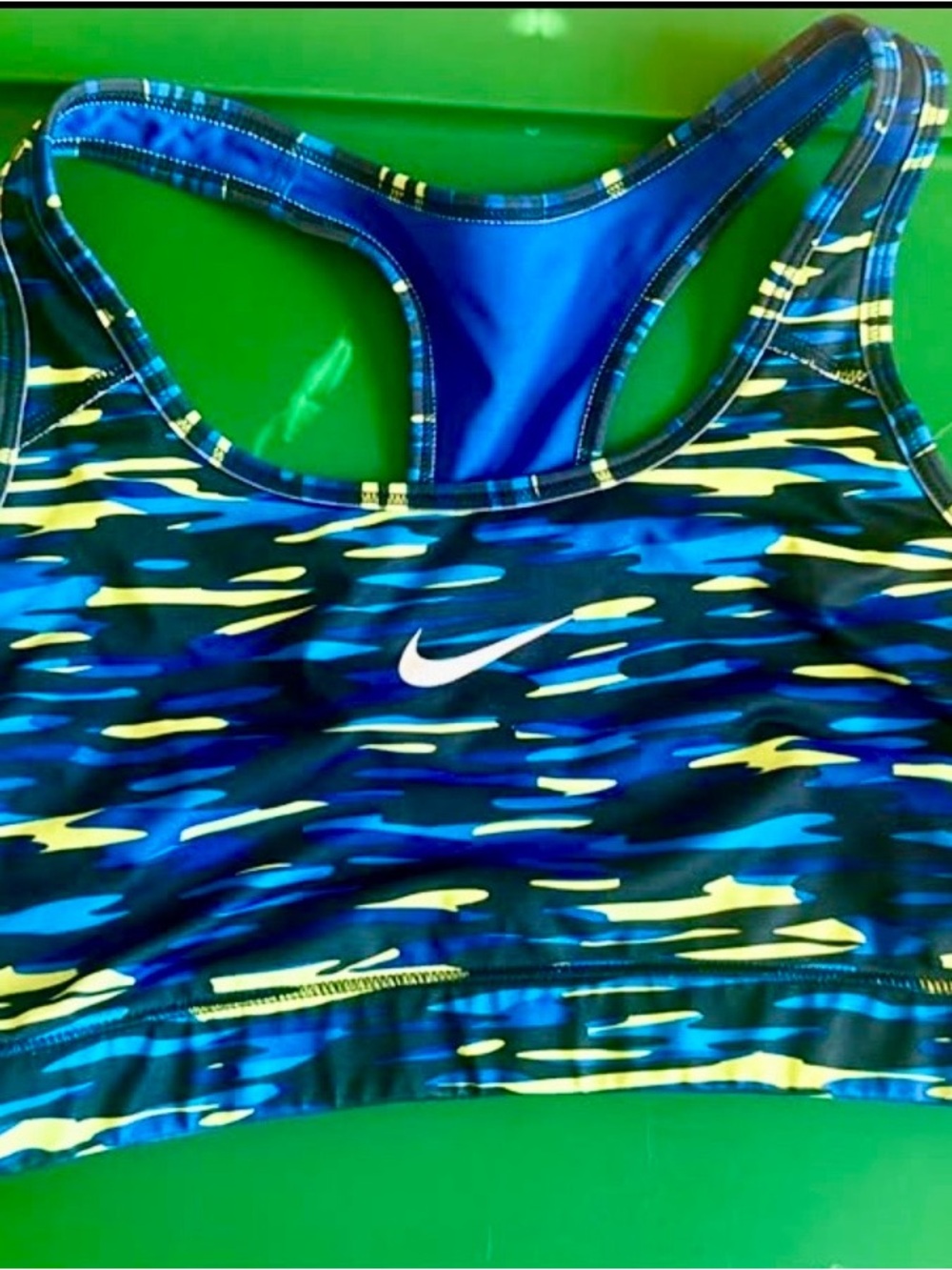 *Like NEW* Blue & neon XL Nike sports bra